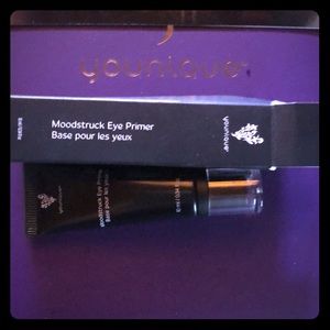 Younique Moodstruck Eye Primer